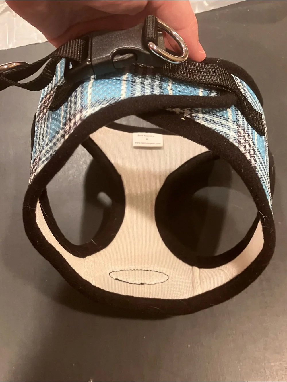 Bark Appeal Blue Plaid Comfort Dog Harness size Medium Velcro and clip closure
